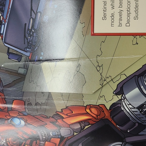 2011 HASBRO "TRANSFORMERS DARK OF THE MOON" ACTION POP-UP BOOK - READERS DIGEST - Picture 10 of 14